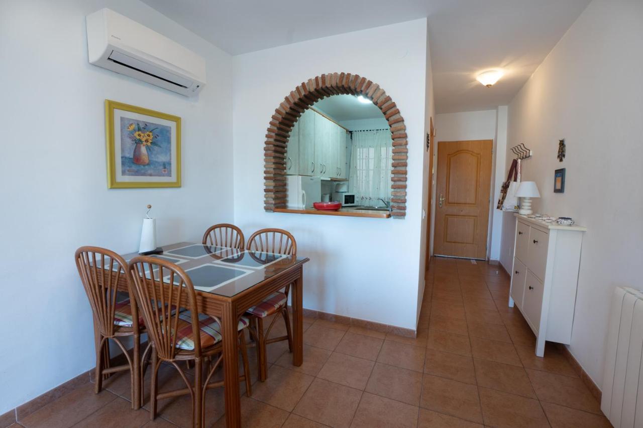 Ladera Del Mar Apartments Nerja Habitación foto